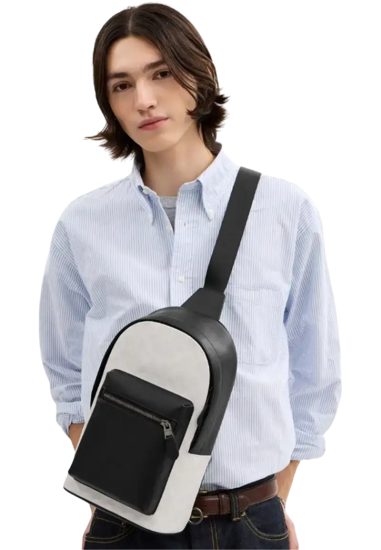 Coach West Pack Sling Bag In Signature Canvas In Chalk Black CV924