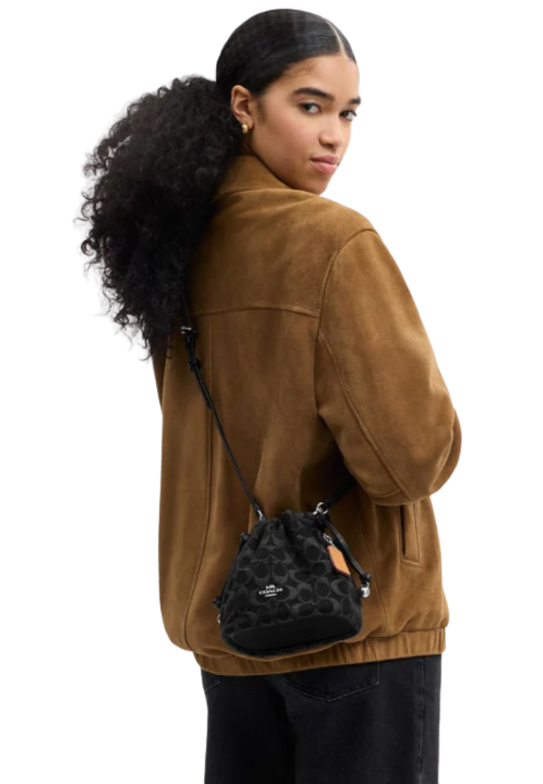 Coach Faye Mini Drawstring Crossbody Bag In Signature Denim In Black CCZ45