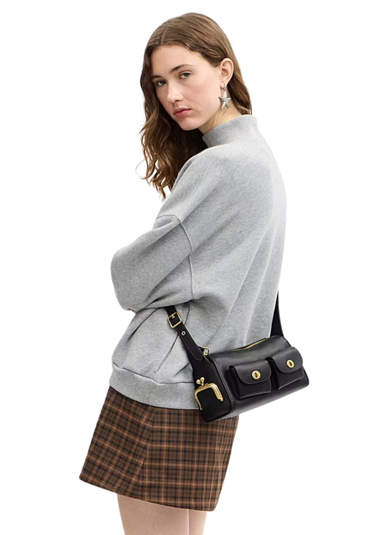 ( PREORDER ) Coach Turnlock Haversack 27 Shoulder Bag In Black CFR53