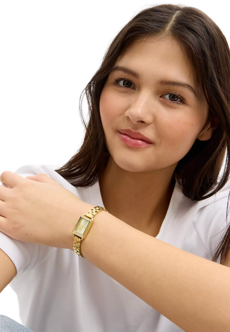 ( PREORDER ) Coach Mini Liz 17MM X 24MM Watch In Gold CEK29
