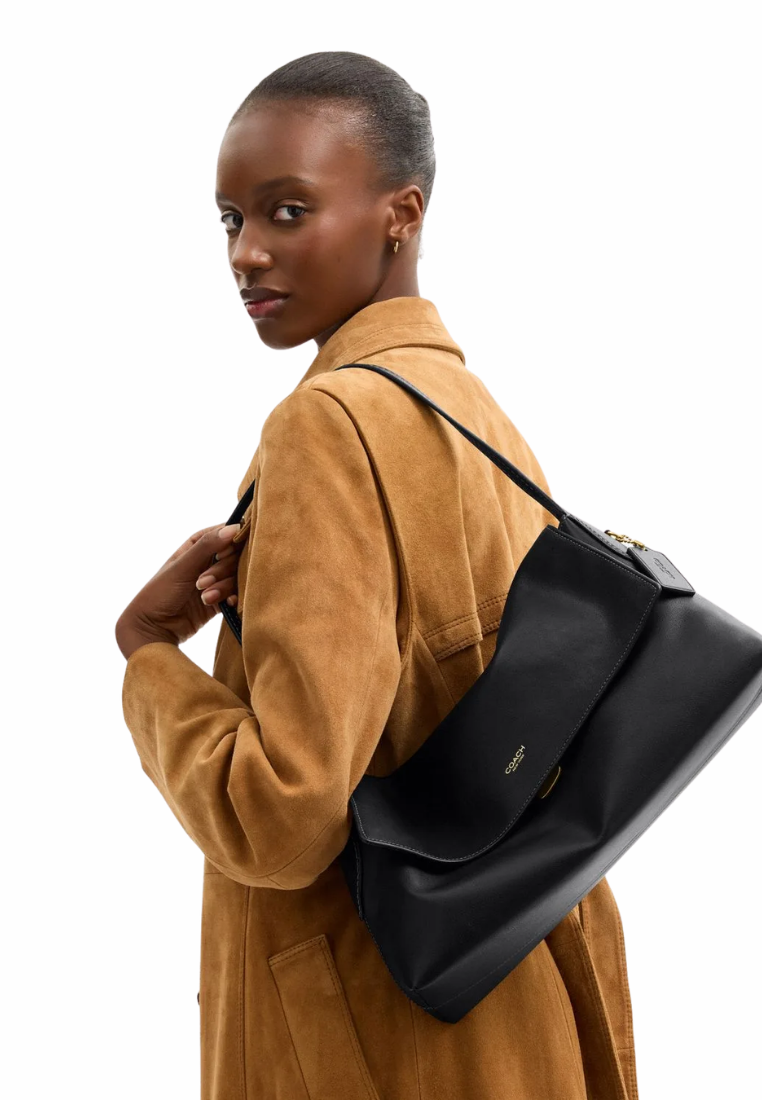 ( PREORDER ) Coach Chelsea 36 Shoulder Bag In Brass Black CDS62