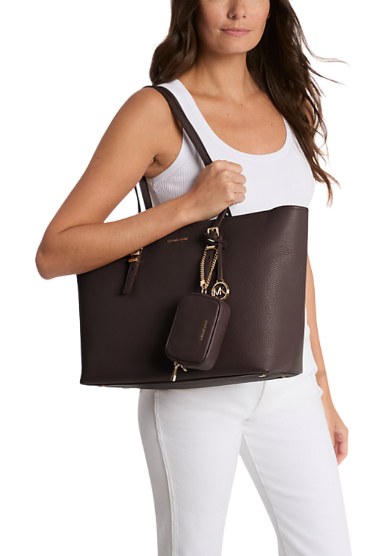 ( PREORDER ) Michael Kors Bryant Leather Bag Charm In Chocolate 32T5GYTC1L