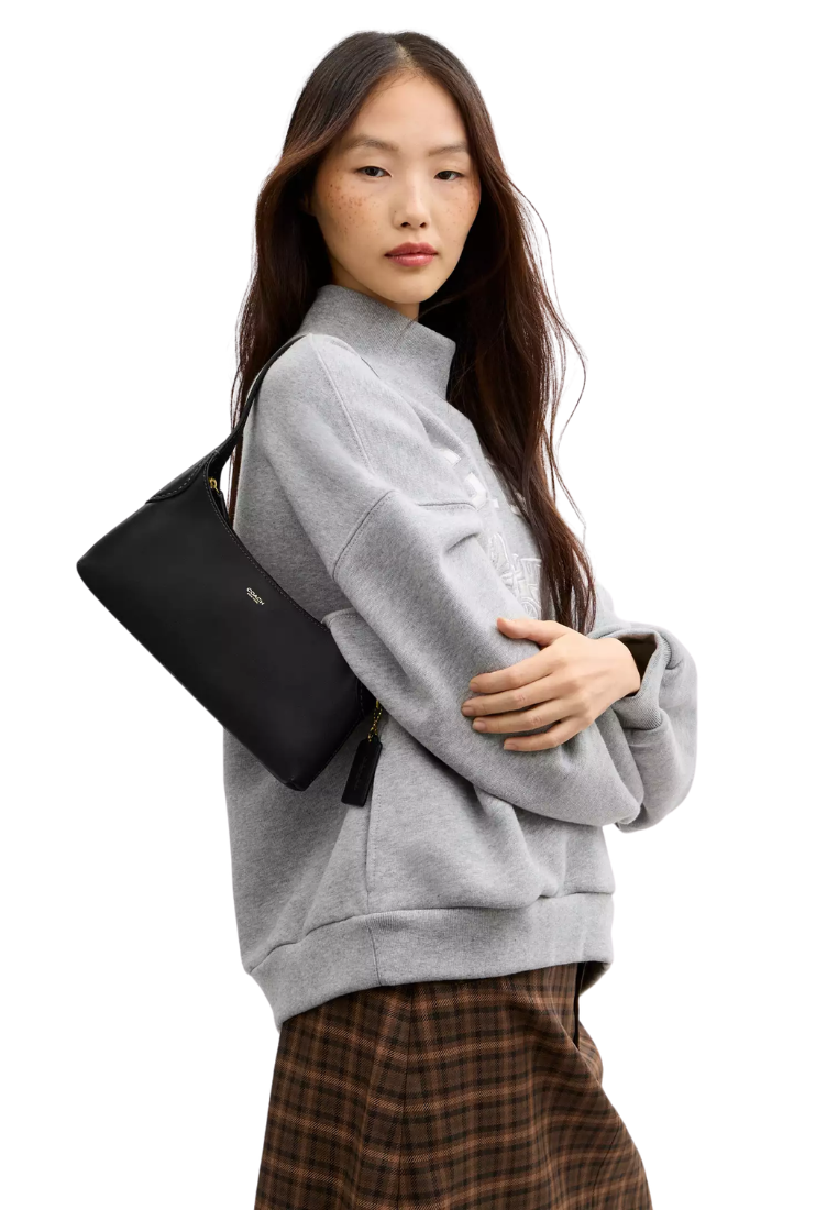 ( PREORDER ) Coach Brooklyn 26 Shoulder Bag In Black CFT34