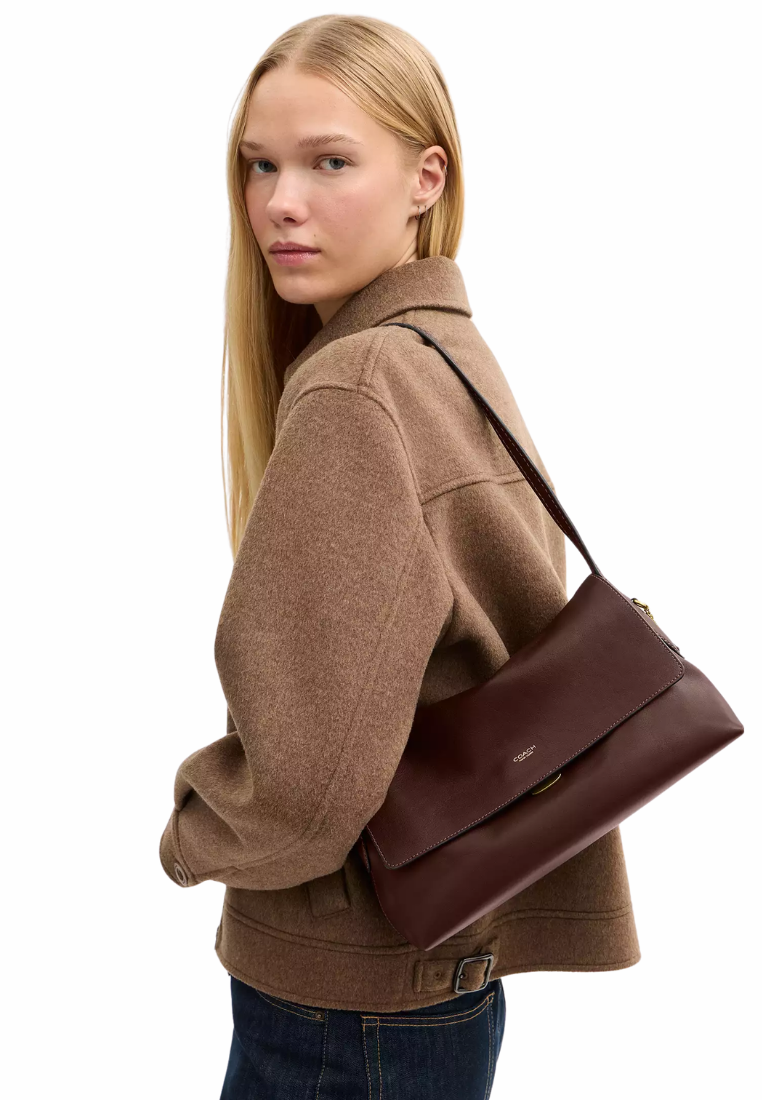 ( PREORDER ) Coach Chelsea 30 Shoulder Bag In Brass Maple CDS58