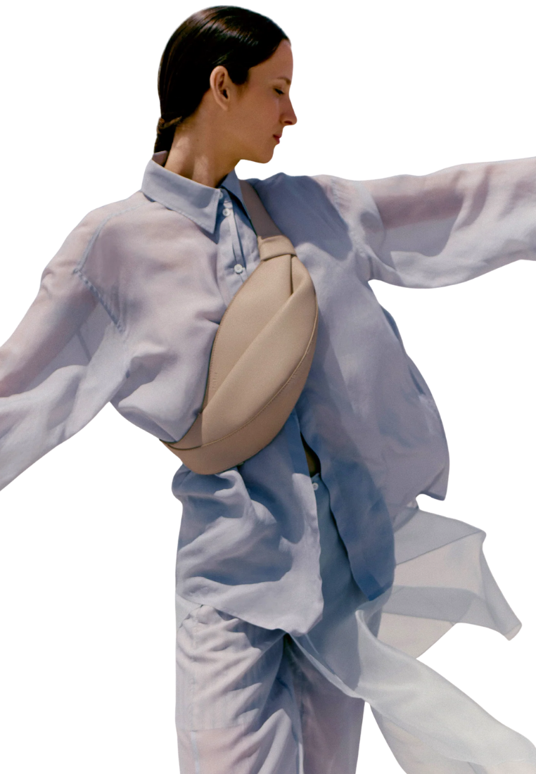 ( PREORDER ) Polene Neyu Crossbody Bag In Smooth Taupe