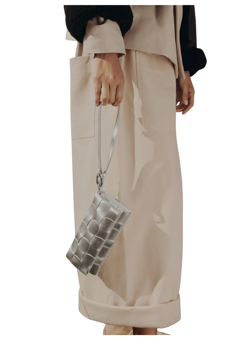 ( PREORDER ) Polene Neiti Pouch Bag In Metallic