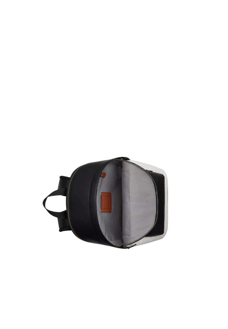 ( PREORDER ) Coach West In Signature Canvas Backpack In Chalk Black CV925