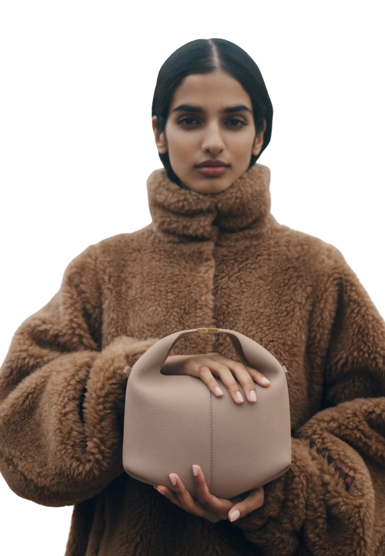( PREORDER ) Polene Beri Crossbody Bag In Taupe