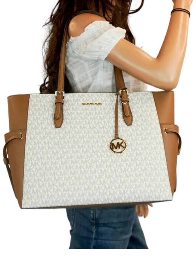 Michael Kors Large Signature Gilly 35S1G2GT7B Drawstring Tote Bag In Vanilla