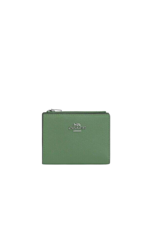 Coach Bifold Purse In Soft Green CR983