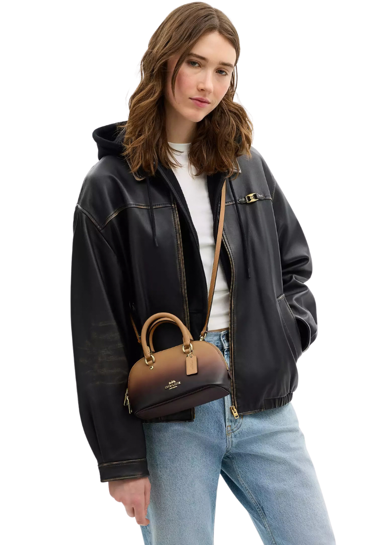 ( PREORDER ) Coach Lara Mini With Ombre Satchel Bag In Gold Latte CEA00